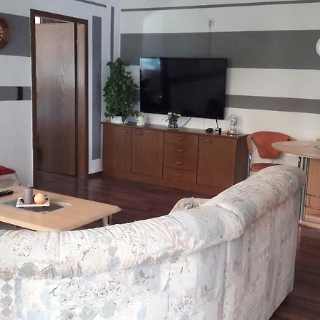 Wohnung Fuer Monteure Und Messebauer Algermissen Exteriér fotografie